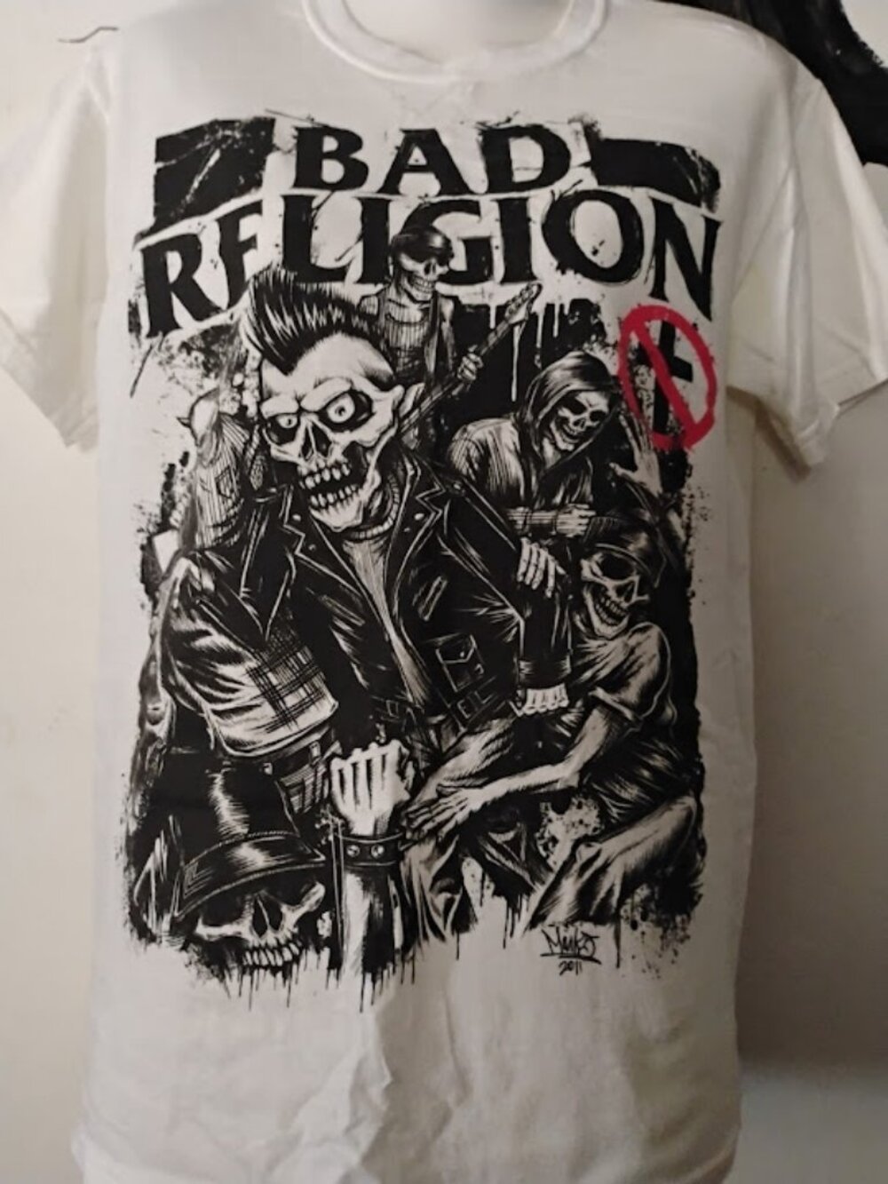 Bad Religion 2011 Tour T-shirt size Small Unisex